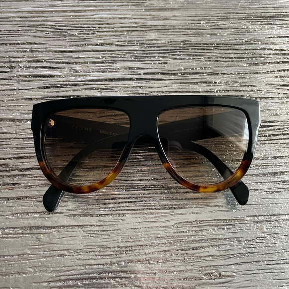 Celine authentic Sunglasses with case - Picture 1 of 6